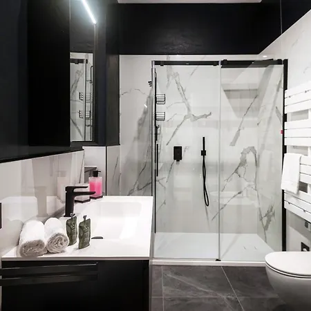 Appartamento Breva - Downtown - Jacuzzi And Garden *