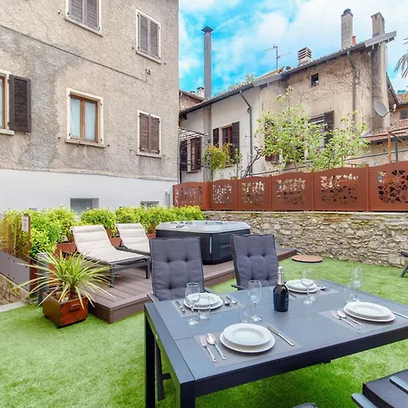 Breva - Downtown - Jacuzzi And Garden Lejlighed *