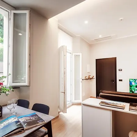 Breva - Downtown - Jacuzzi And Garden Appartement Como