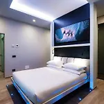 Breva - Downtown - Jacuzzi And Garden * Como