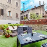 Breva - Downtown - Jacuzzi And Garden Apartament *