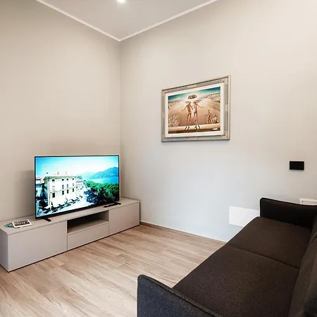 Apartament Breva - Downtown - Jacuzzi And Garden Como